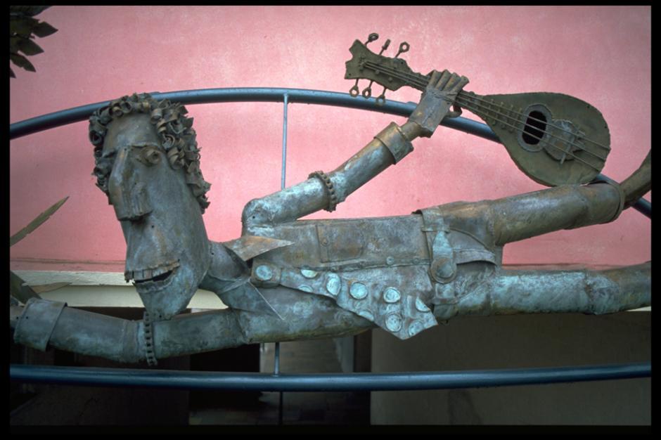 Busker Detail