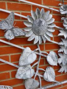 Image 3Sunflower Trellis